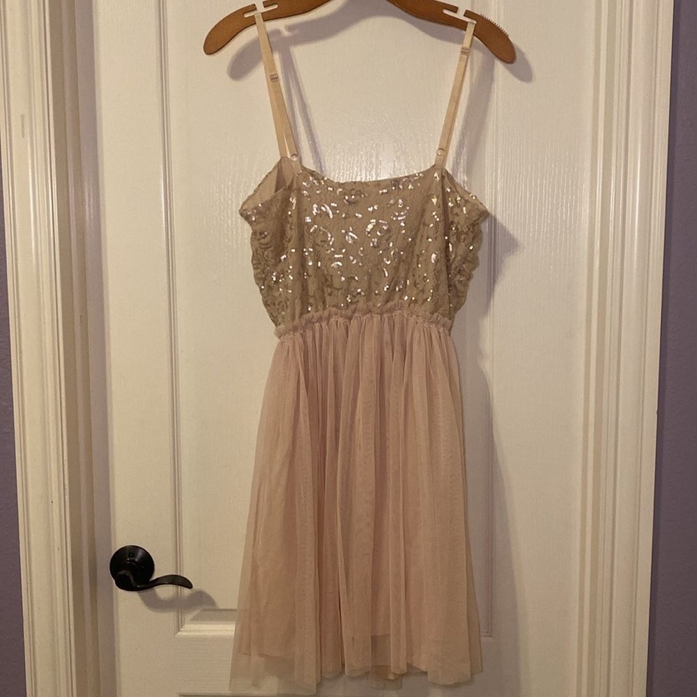 Chelsea & Violet Pink and Champagne Beige Tulle Party Mini Dress Size Large NWT - Picture 3 of 14